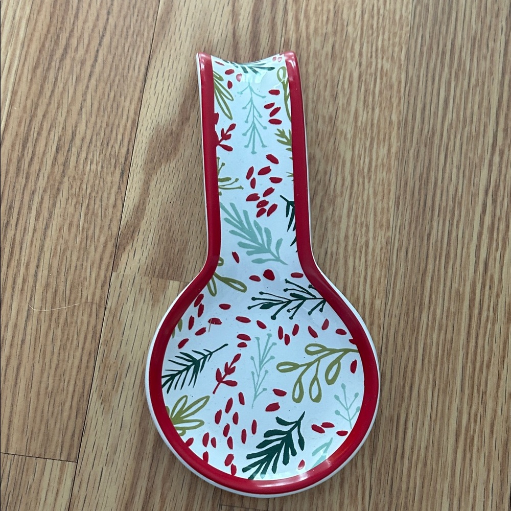 LN Crate and Barrel Spoon Rest